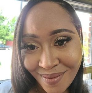 Meet your Posher, Brittiney